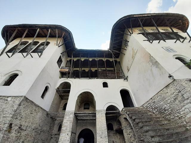 Skenduli house in Gjirokastër